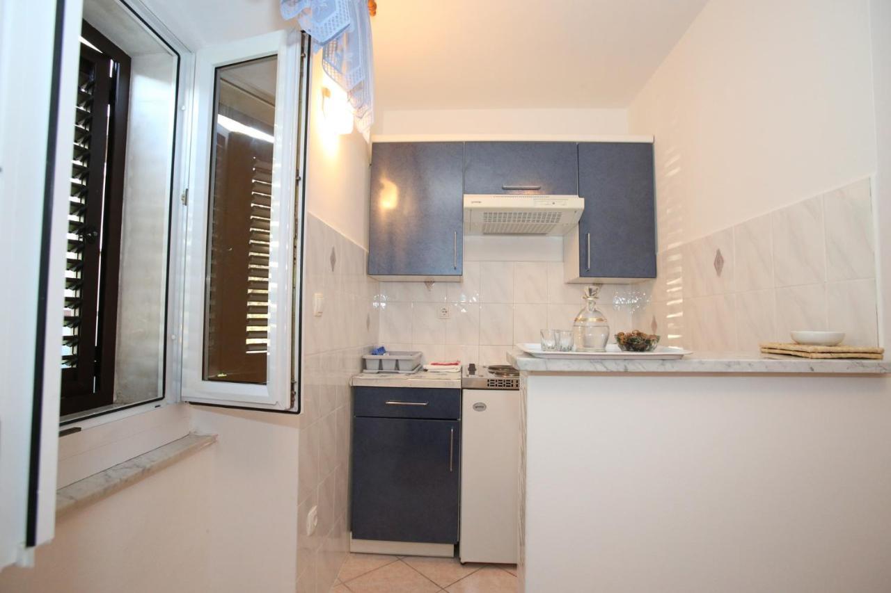 Apartments Marin With Sea View Baška Exterior foto